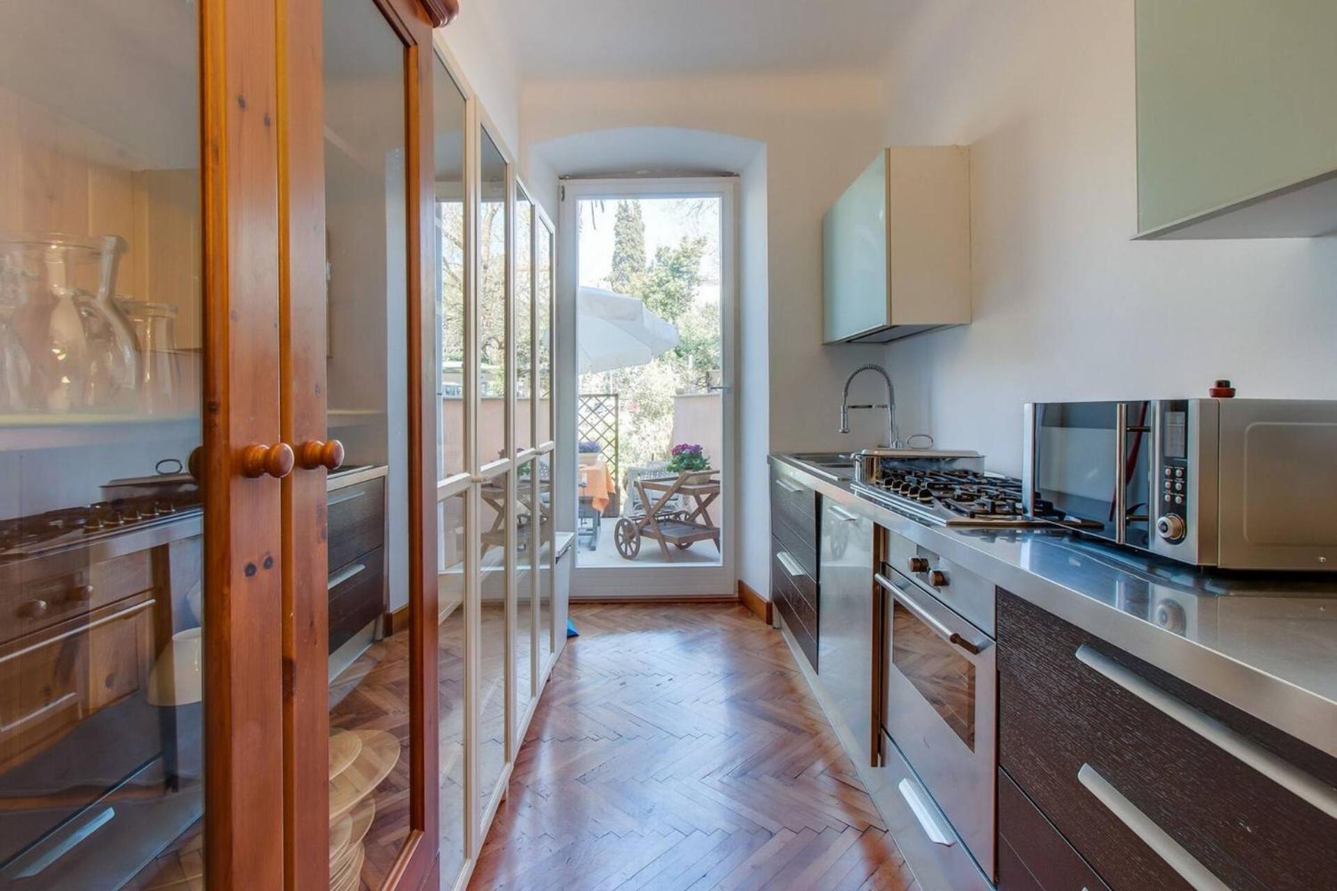 Vindobona Hotel Mali Lošinj Екстериор снимка