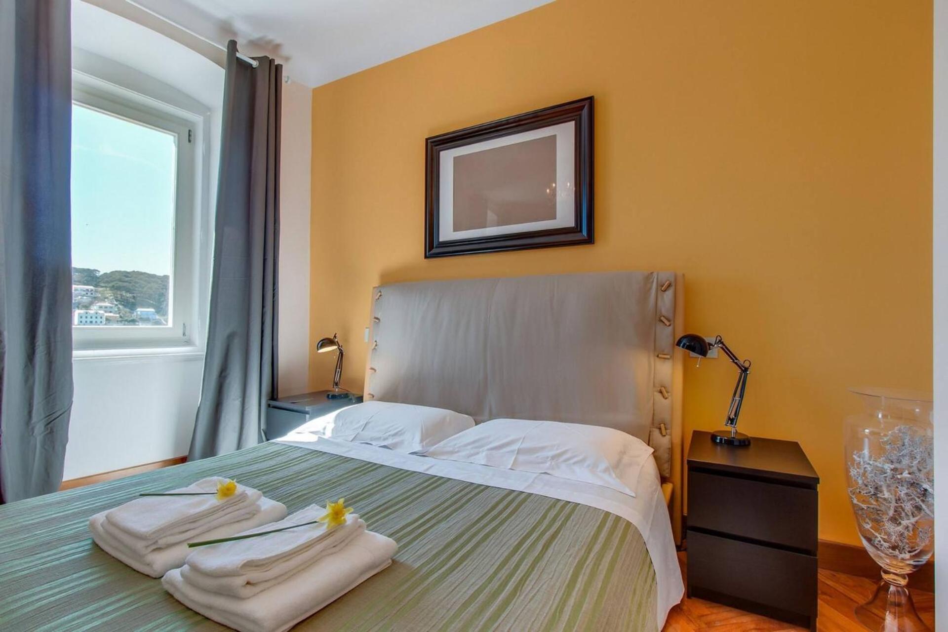 Vindobona Hotel Mali Lošinj Екстериор снимка