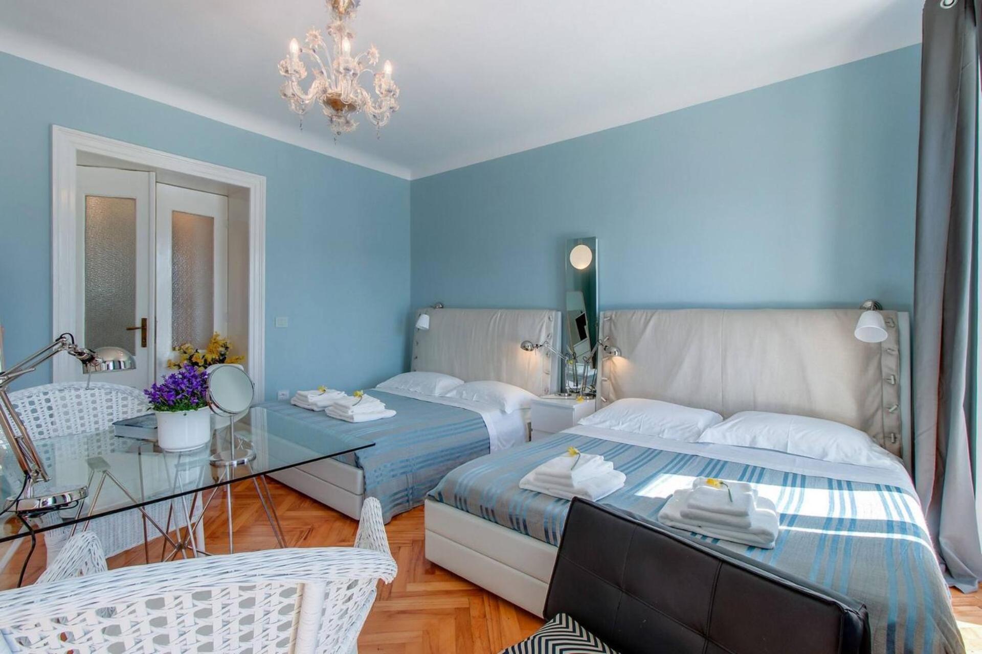Vindobona Hotel Mali Lošinj Екстериор снимка
