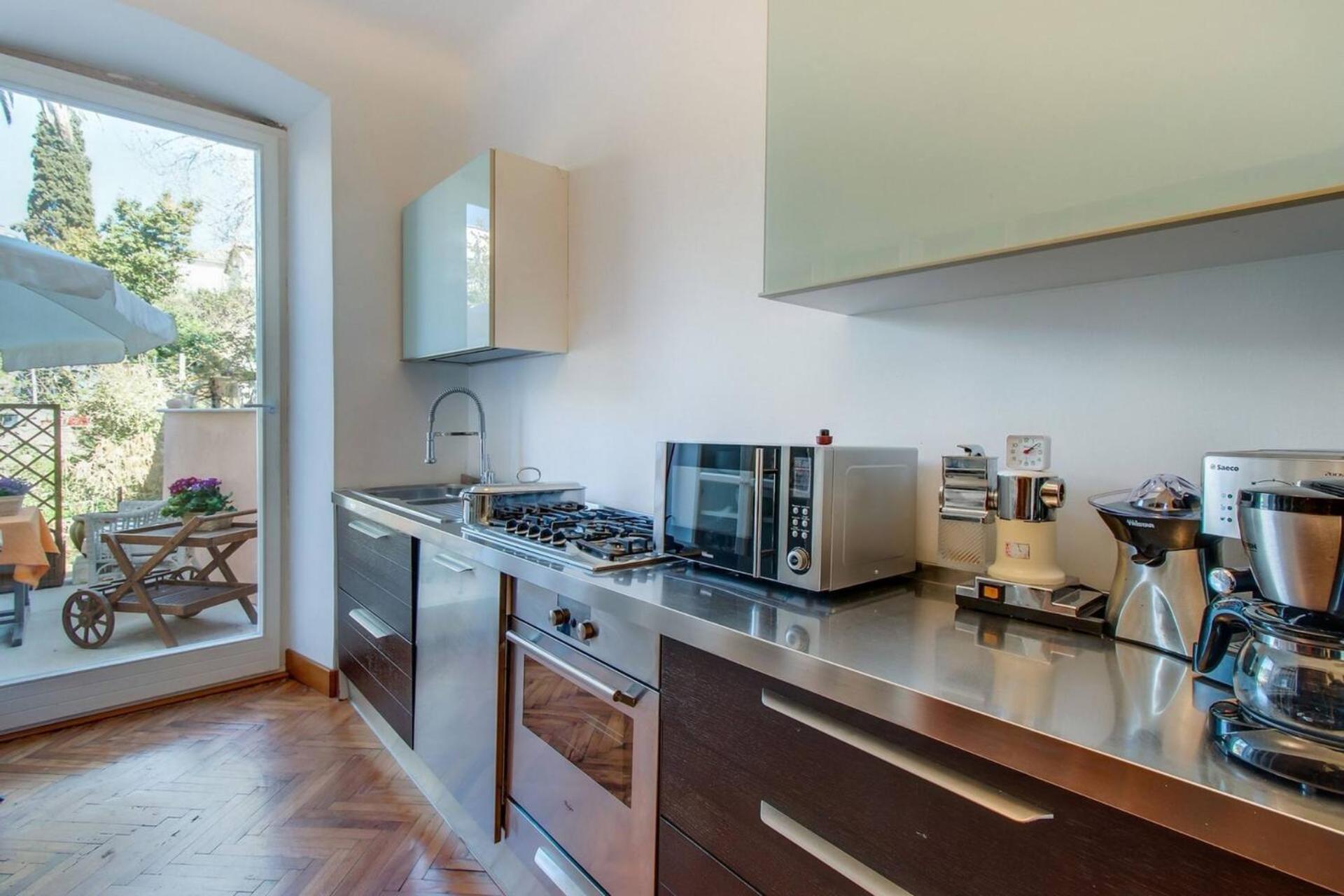Vindobona Hotel Mali Lošinj Екстериор снимка
